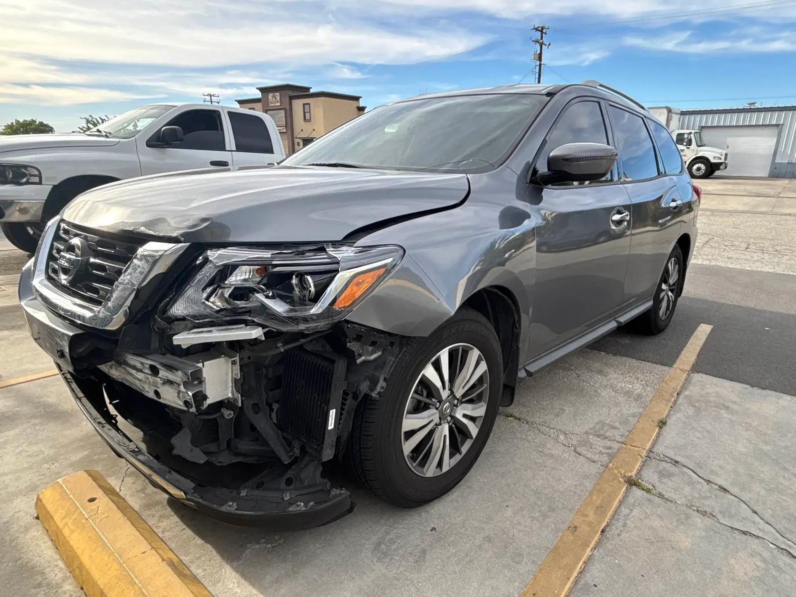 2019 Nissan Pathfinder, before